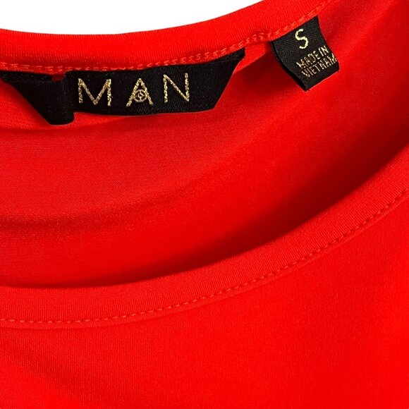 Red Cap Sleeve Drape Top With Gold Zipper Accent - S - Picture 3 of 6